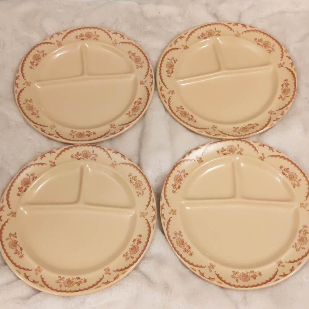 Ultra Rare Vintage Tepco Dinnerware - Full Set